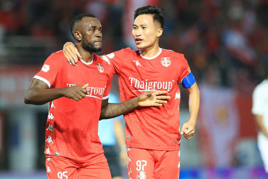 Hai Phong thang nguoc Ha Tinh, Thanh Hoa ha guc SLNA