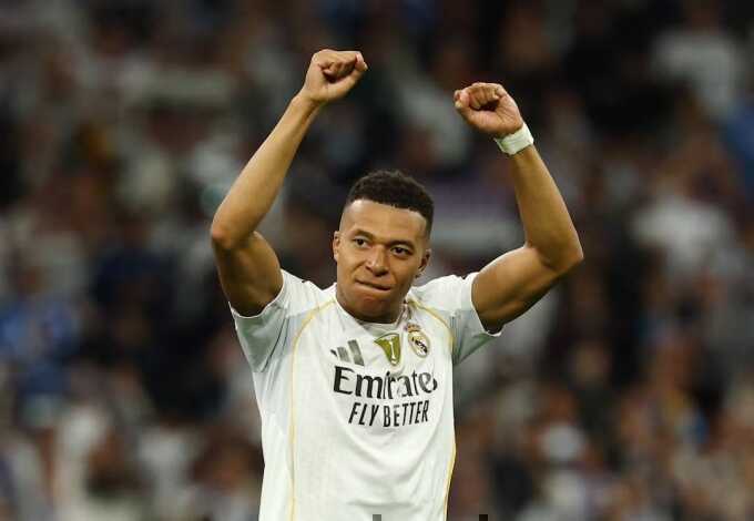 Mbappe sánh ngang Ronaldo và Ronaldinho ở El Clasico