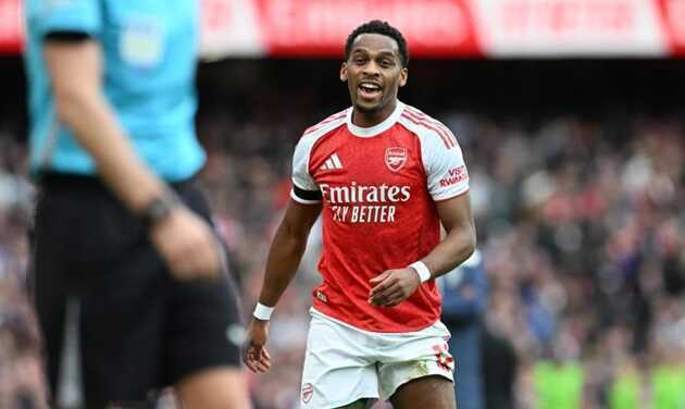 Timber: Chìa khóa phòng ngự dẫn lối Arsenal