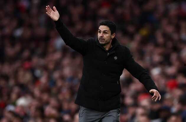 Arsenal thắng không đẹp vẫn thể hiện bản lĩnh đội đua vô địch