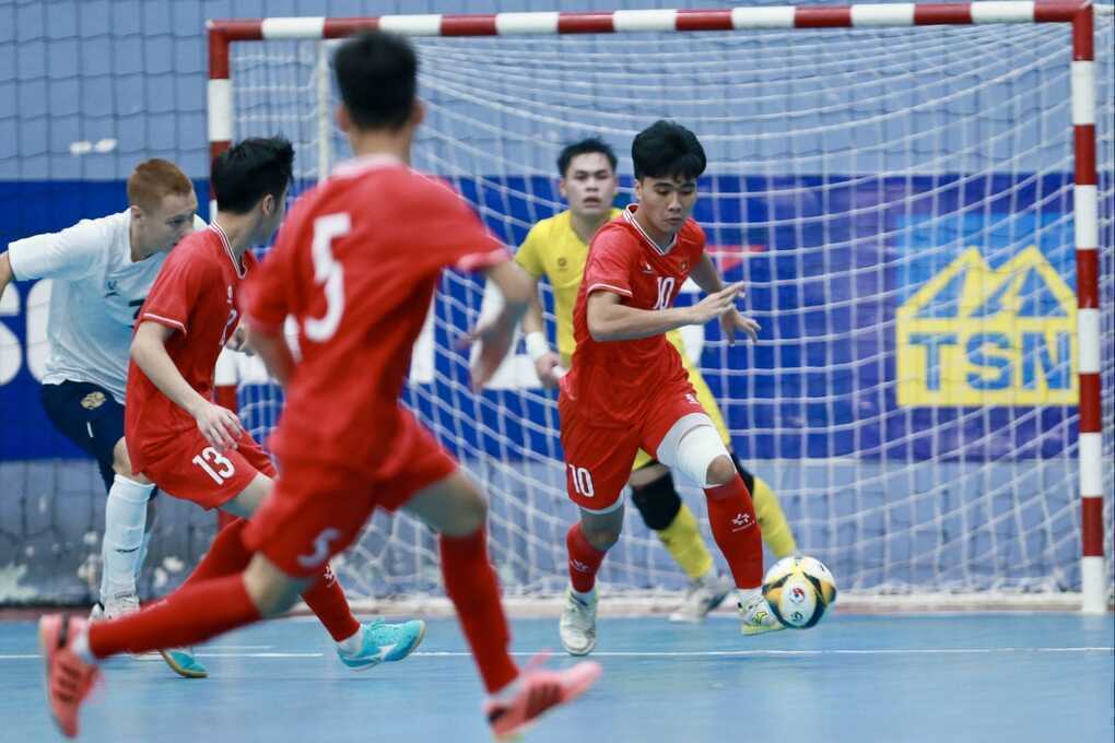 VFF phản đối Liên đoàn bóng đá Thái Lan dùng sai Quốc kỳ Việt Nam