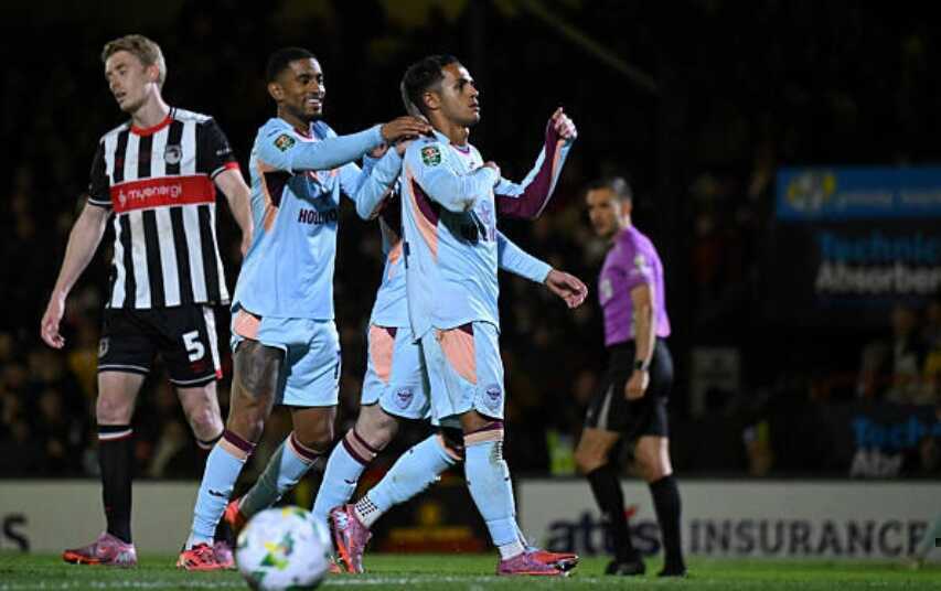 Fabio Carvalho tỏa sáng, Brentford hủy diệt đối thủ ở EFL Cup