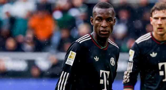 Nicolas Jackson bị chỉ trích, HLV Kompany lên tiếng bảo vệ