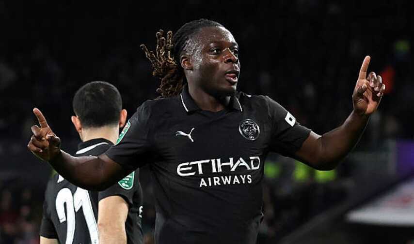 Marmoush ghi bàn, Man City ngược dòng giành vé vào tứ kết EFL Cup