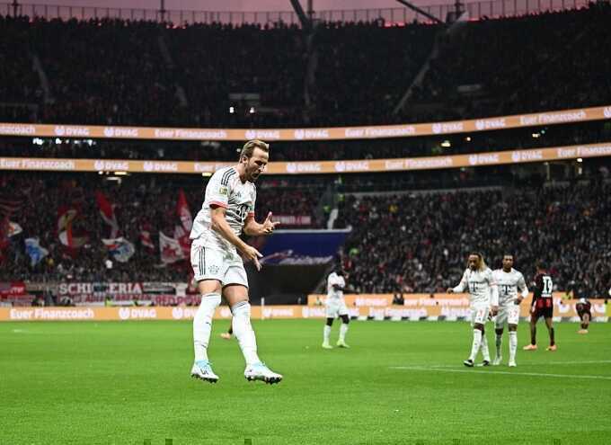 Kane cùng Bayern lập kỷ lục ghi bàn ở Bundesliga