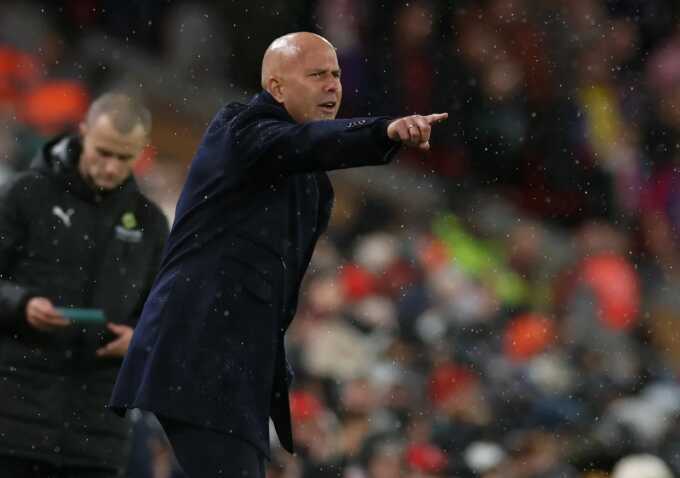 Slot: `Tôi không thay đổi triết lý chỉ vì vài trận thua`