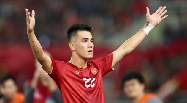 “Cơn khát số 9” ám ảnh HLV Kim Sang-sik