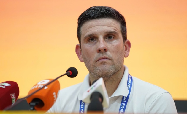 HLV Ninh Bình bức xúc vì trọng tài sau trận thắng 4-3