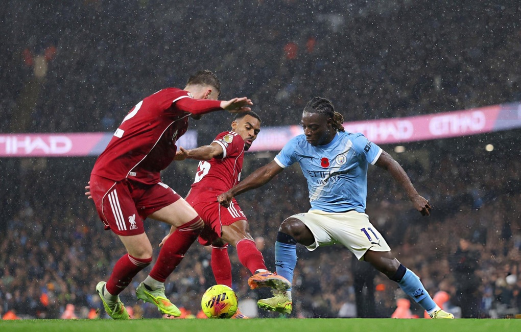 Man City đè bẹp Liverpool, Guardiola kỷ niệm 1000 trận cầm quân trọn vẹn - 3