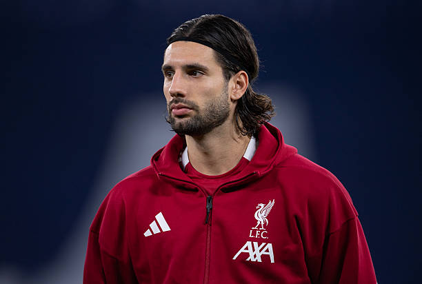 Liverpool tính gia hạn với Szoboszlai trước sức ép từ Real và Man City