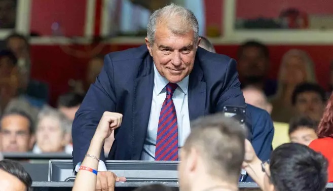 Laporta khẳng định Barca ưu tiên bảo vệ Lamine Yamal trước tuyển quốc gia