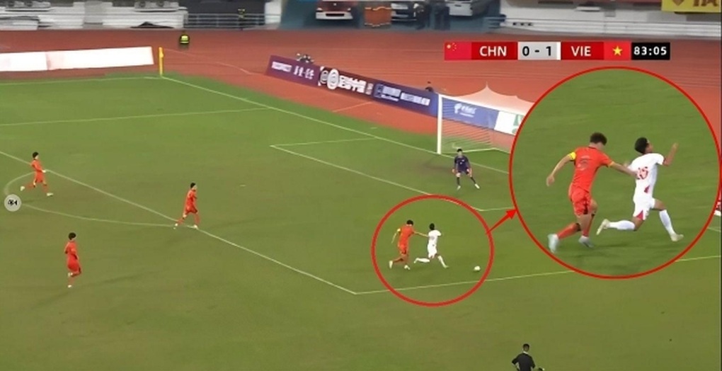 Báo Trung Quốc chỉ trích trọng tài, đòi lại công bằng cho U22 Việt Nam