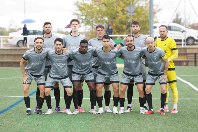 Đội bóng bí ẩn nhất thế giới được quản lý bằng blockchain