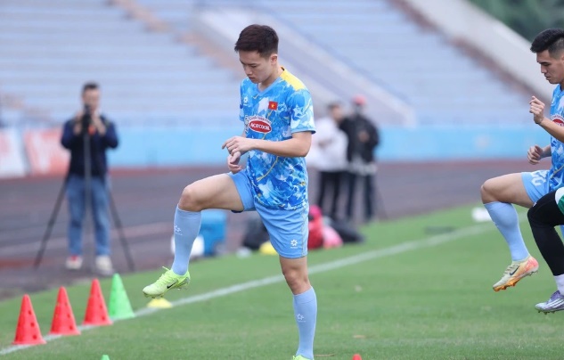 Hoàng Đức là hạt nhân trong lối chơi của tuyển Việt Nam.