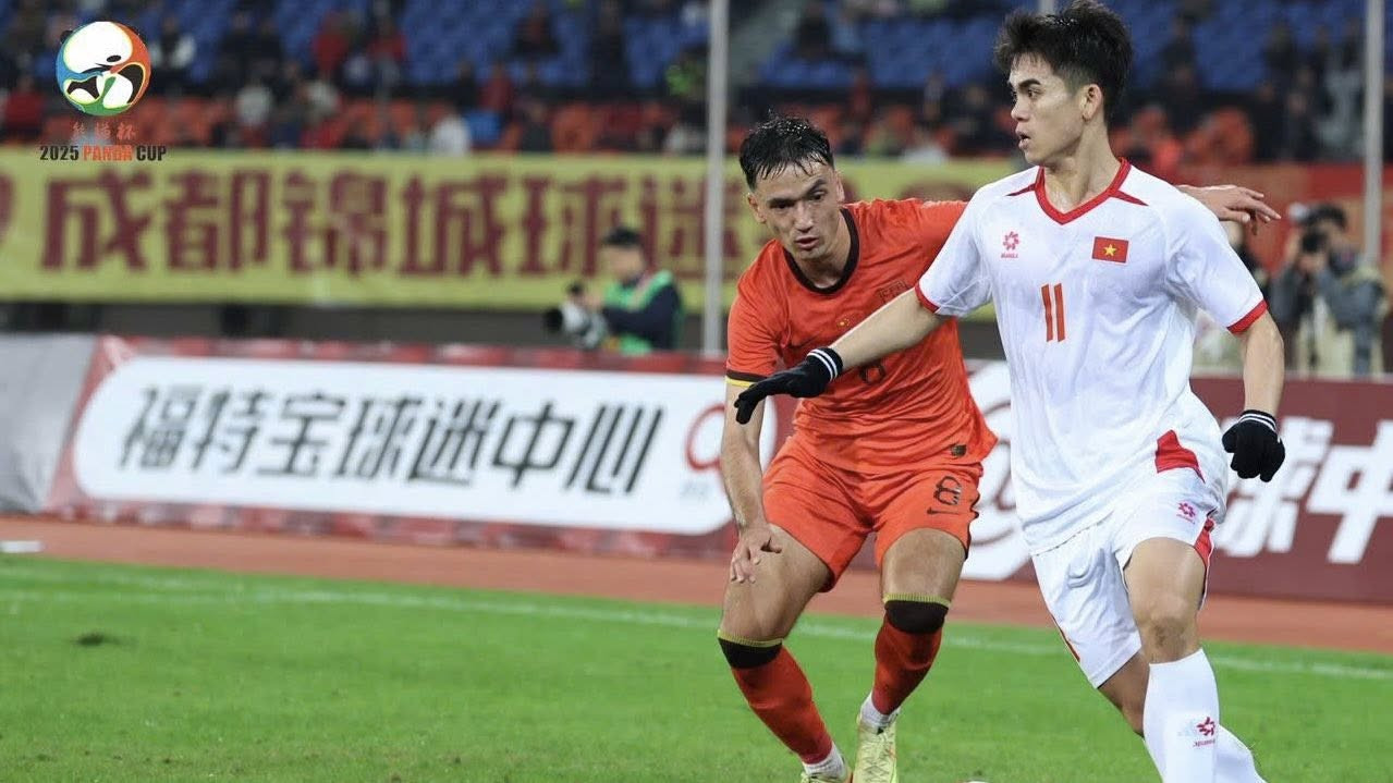 HLV U22 Việt Nam tiết lộ chiêu đánh bại U22 Trung Quốc