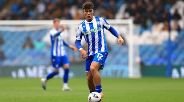 Man Utd: Chỉ Harry Amass đủ sức lên đội một lúc này