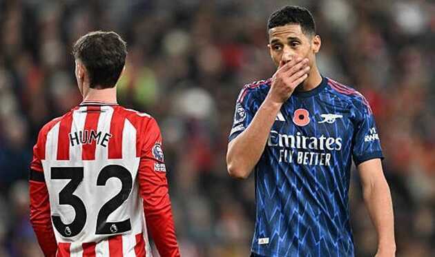 Không chỉ giữ sạch lưới, Arsenal cần những bàn thắng để mơ vô địch