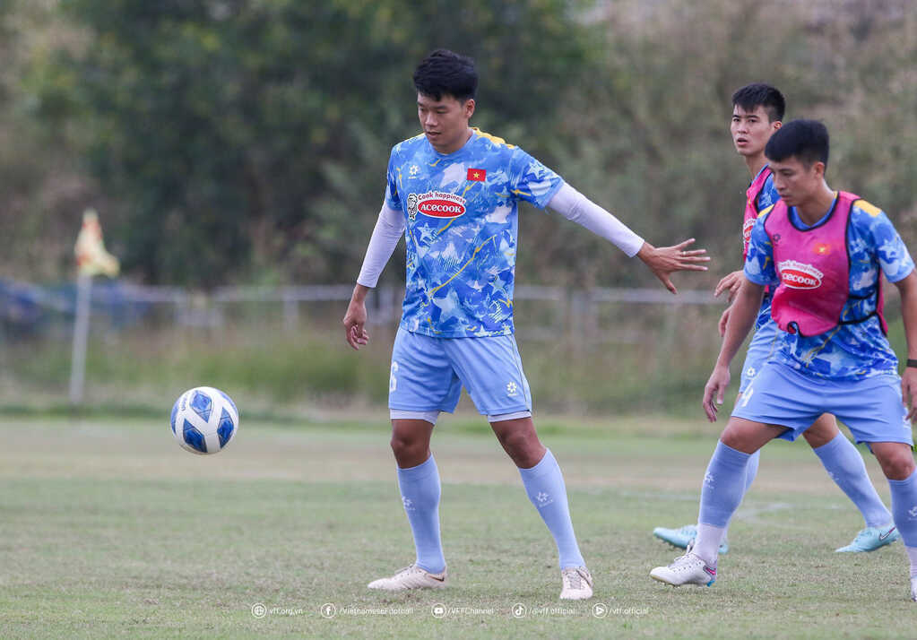 tuyen viet nam 9.jpg