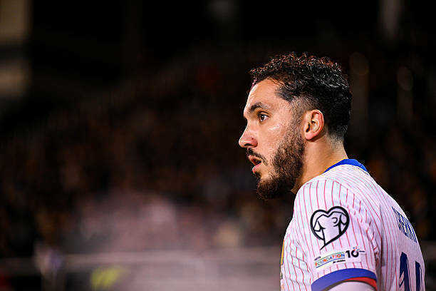 Cherki nói không với thống kê, khẳng định bản sắc tại Man City