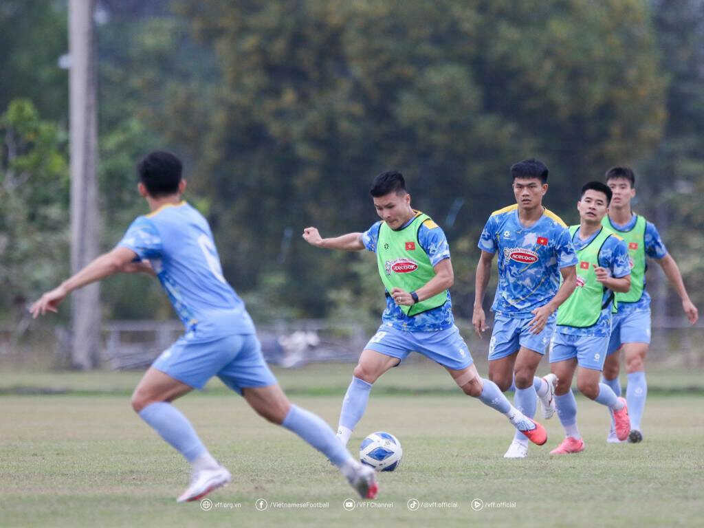 tuyen viet nam 7.jpg