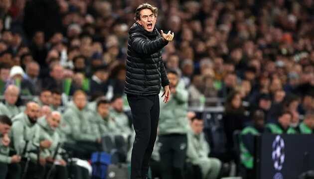 Bị CĐV nhà la ó, Thomas Frank nói thẳng lý do Tottenham thua Chelsea