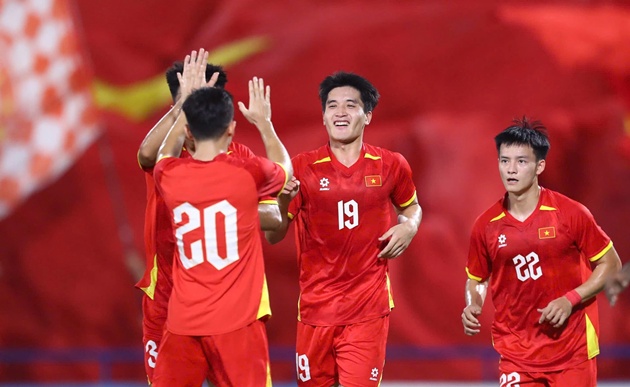 Kim Sang-sik ưu tiên U23 Việt Nam trước SEA Games 33