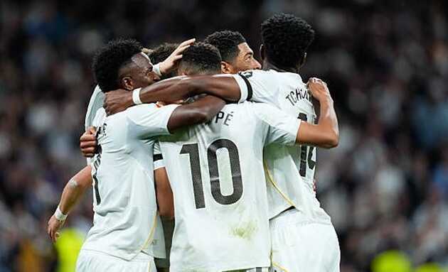 Mbappe lập cú đúp, Real dễ dàng đè bẹp Valencia