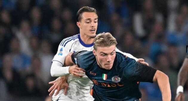 Napoli bị Como cầm hòa, Conte bất lực trước bức tường Fabregas