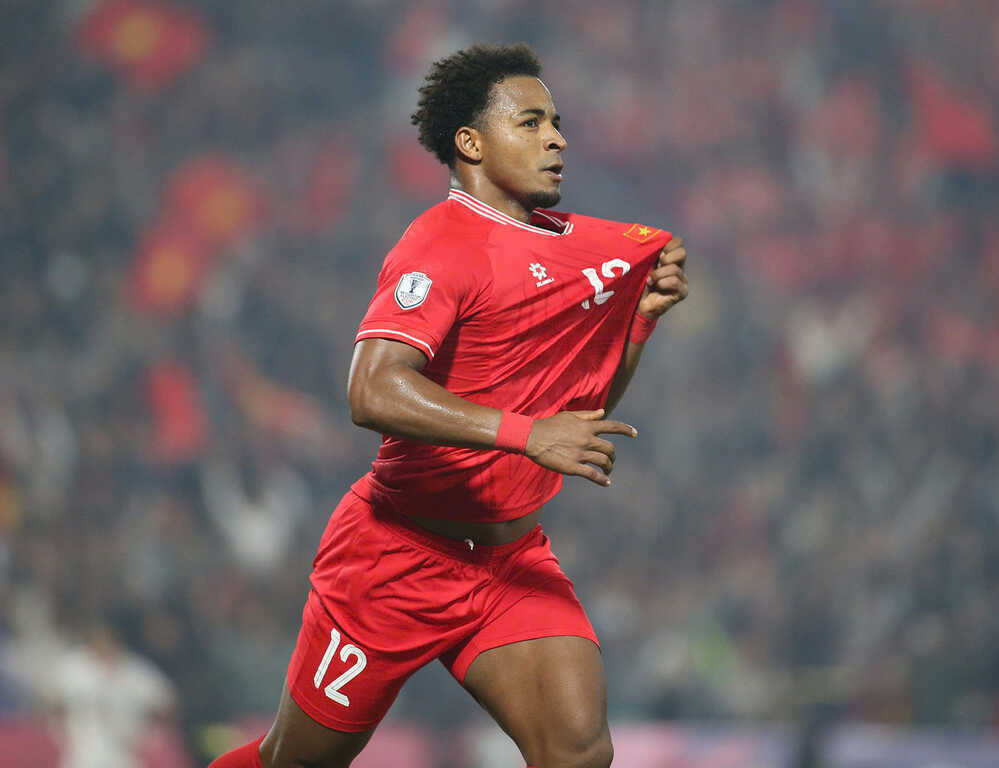 Tuyển Việt Nam: Nguyễn Xuân Son trở lại, cần HLV Kim Sang Sik toan tính