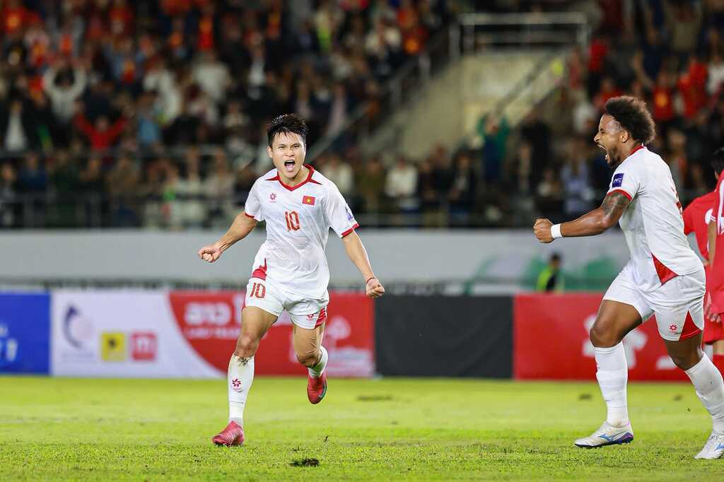 Tuấn Hải trở lại ấn tượng với bàn thắng trước tuyển Lào