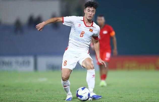 Điểm tin bóng đá Việt Nam 21/11: Văn Trường lỡ hẹn SEA Games 33; Ông Kim Sang-sik dồn sức cho U22 Việt Nam