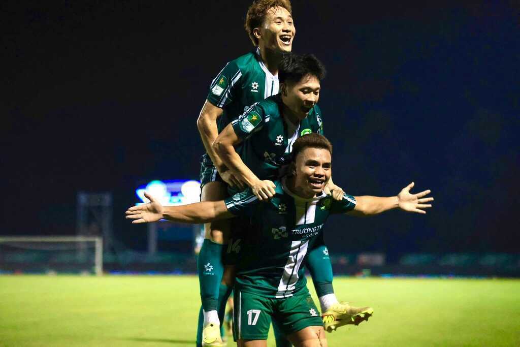Đồng Nai có đủ khả năng quật ngã đại diện V-League. Ảnh: CLB Đồng Nai. 