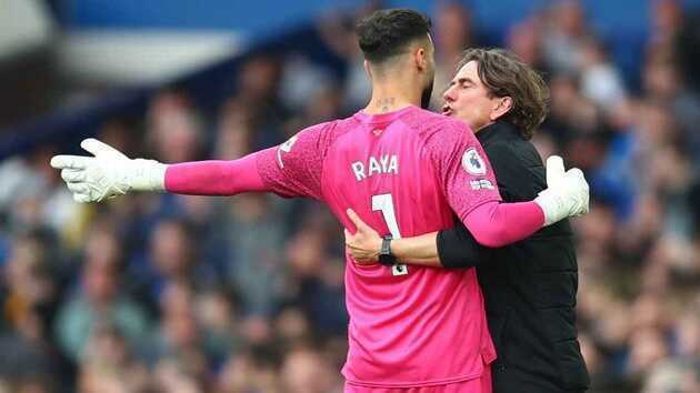 Thomas Frank gọi Raya và Norgaard là “kẻ phản bội” ở Arsenal