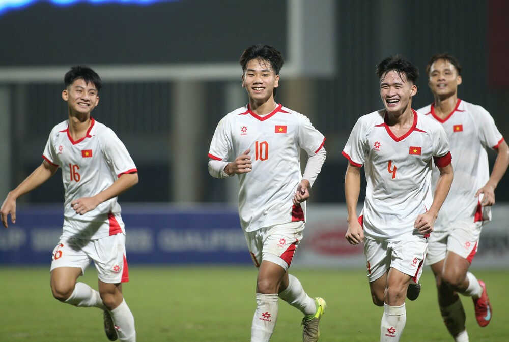 Bóng đá Đông Nam Á khuấy đảo vòng loại U17 châu Á 2026