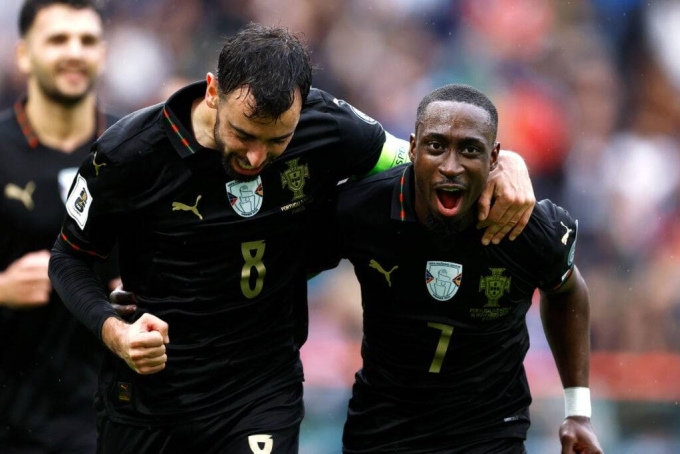 Carlos Forbs - từ hàng thải đến áo số 7 của Ronaldo