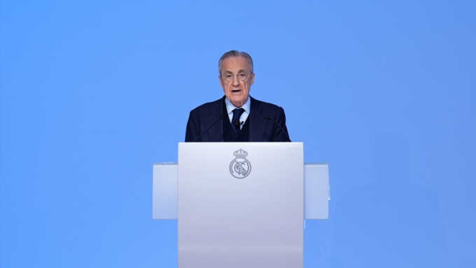 Chủ tịch Real tấn công Barca, La Liga, UEFA và giới trọng tài