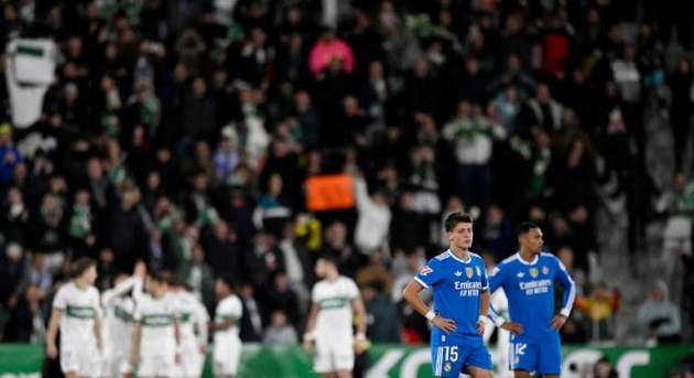 Real Madrid lao đao, cuộc đua La Liga mở rộng cho bốn đội