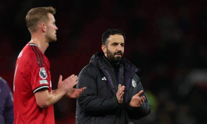 Amorim: `Everton thiếu người nhưng xứng đáng thắng Man Utd`