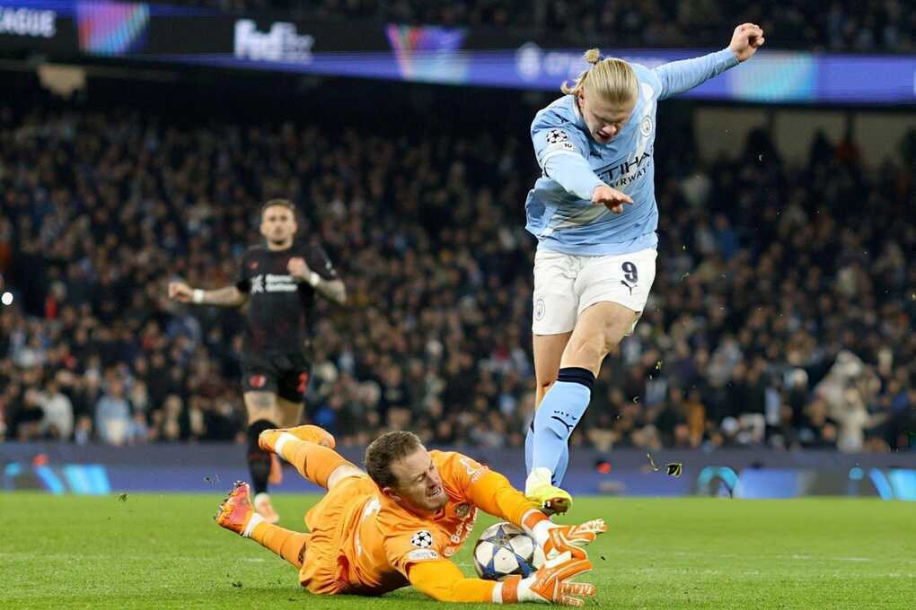 Man City thua Bayer Leverkusen, HLV Guardiola đón cột mốc buồn - 2