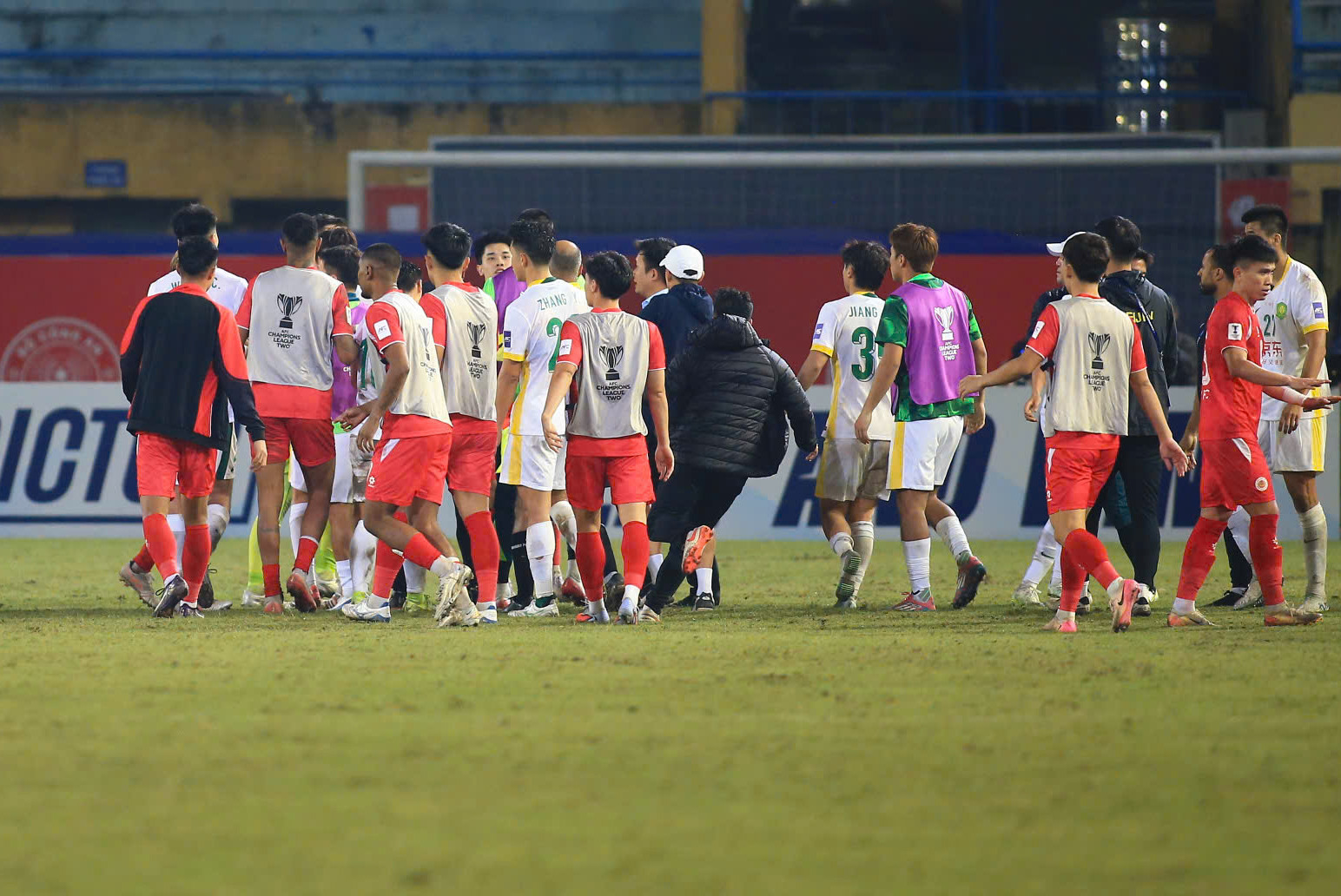 cahn bac kinh quoc an 1.jpg