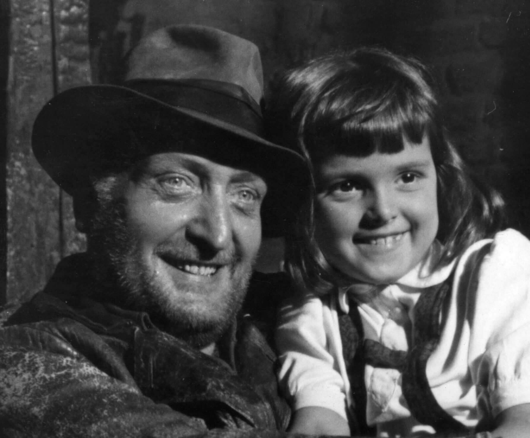 Hans Albers (trái), ca sĩ và diễn viên nổi tiếng, người có tên trong 