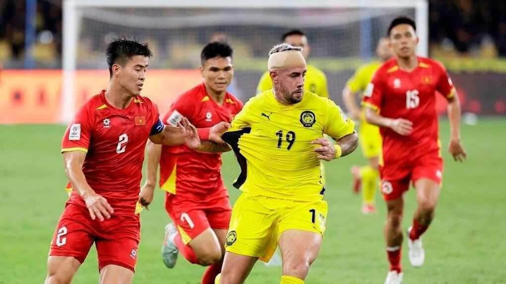 Ngôi sao nhập tịch Malaysia nhận thêm cú sốc trong sự nghiệp