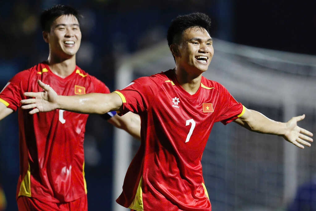 Nếu Malaysia bị xử thua 0-3, tuyển Việt Nam hòa Lào sẽ đi tiếp