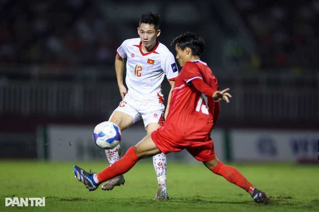 Nguyễn Xuân Son không có tên trong danh sách đề cử Quả bóng vàng Việt Nam - 2