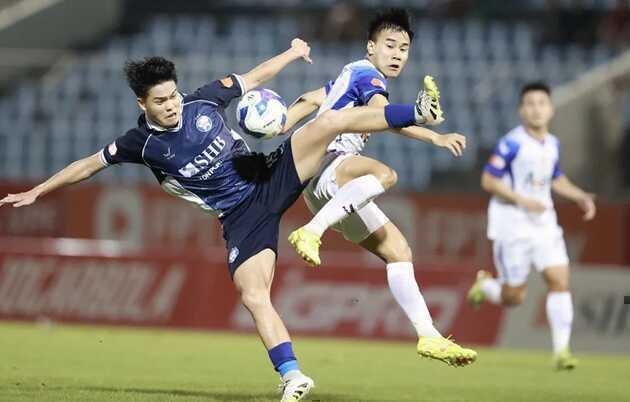 Đà Nẵng đang đấu tranh cho cuộc chiến trụ hạng