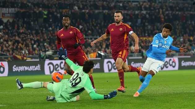 Neres bùng nổ trong tuần lễ đưa Napoli cạnh tranh ngôi đầu Serie A