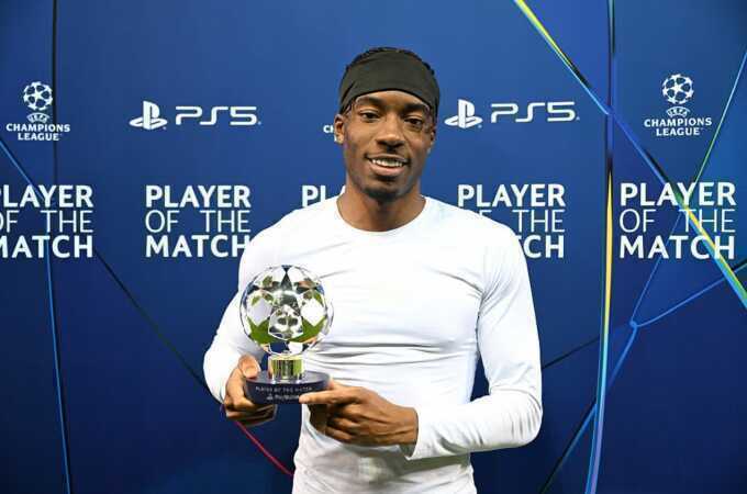 Madueke: `Arsenal muốn vô địch cả Champions League và Ngoại hạng Anh`