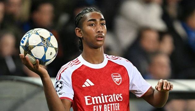 Marli Salmon đi vào lịch sử Arsenal với kỷ lục khó tin