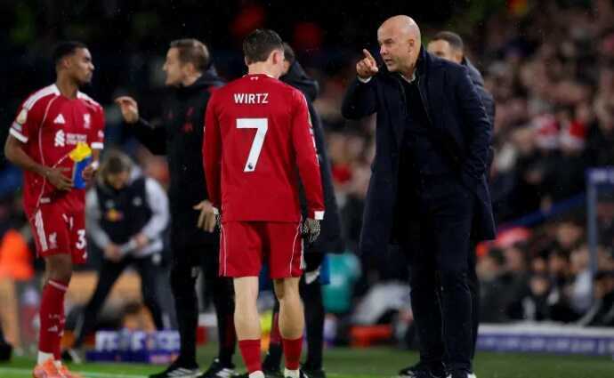 Liverpool gặp vấn đề: Florian Wirtz sa sút tại Ngoại hạng Anh