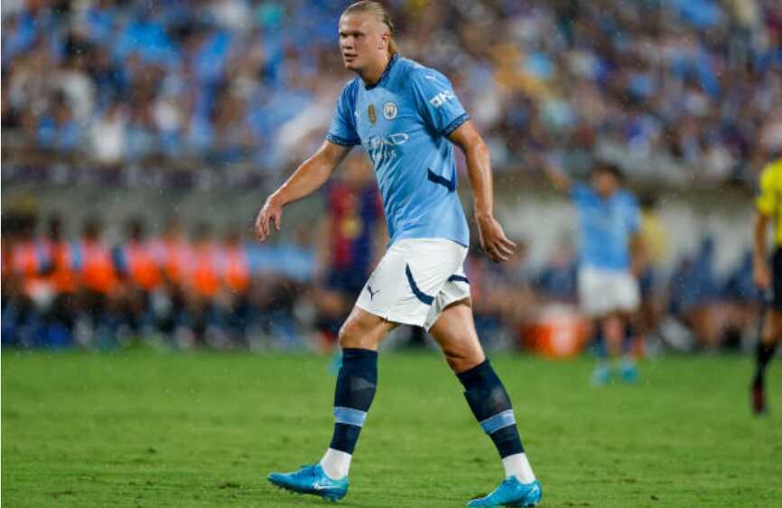 Haaland gia nhập ~Câu lạc bộ 100~, Toure ca ngợi và cảnh báo